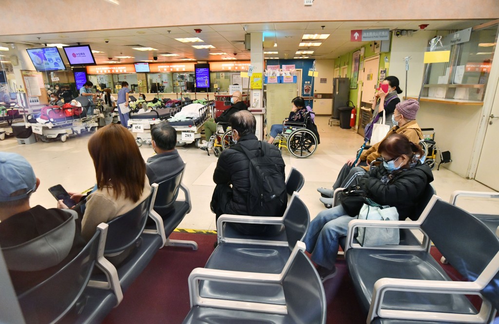 香港公立醫院收費將於明年1月1日起調整。資料圖片