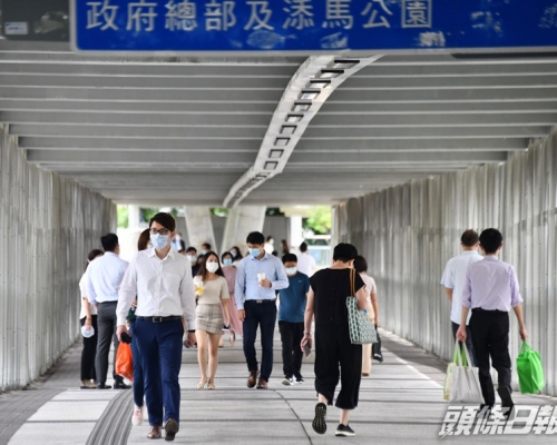 政府宣布９月中起全面恢復公共服務。資料圖片
