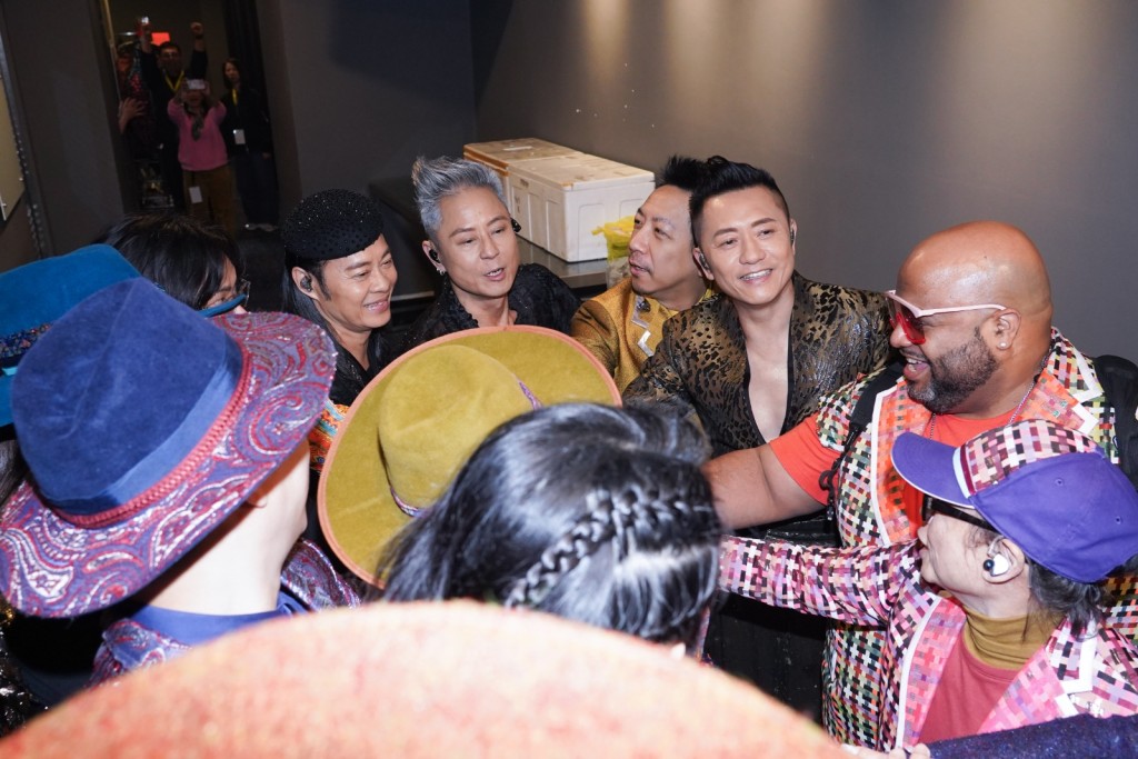 Good Show! Good Show!