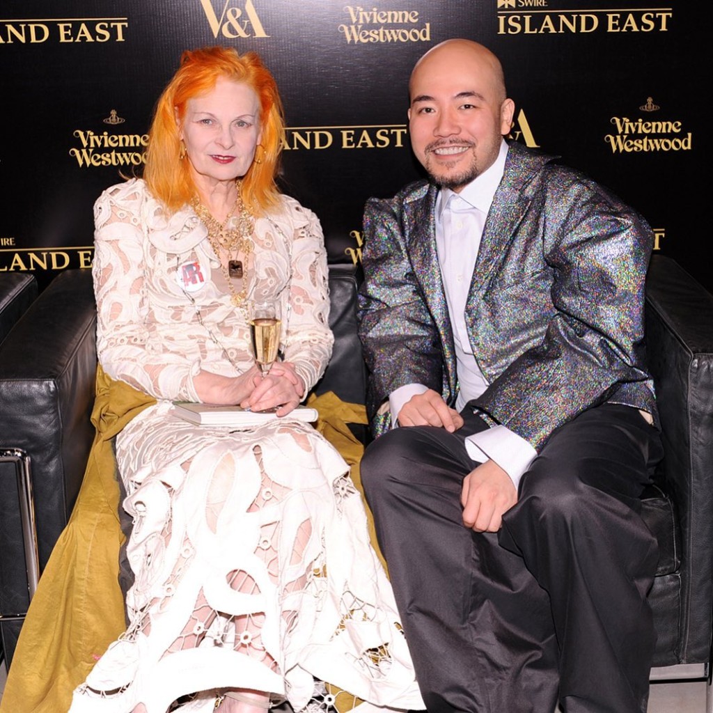 黃偉文表示：「千祈唔好等佢走咗，先話Vivienne Westwood（已故英國時尚教母「西太后」）我好鍾意你呀！」