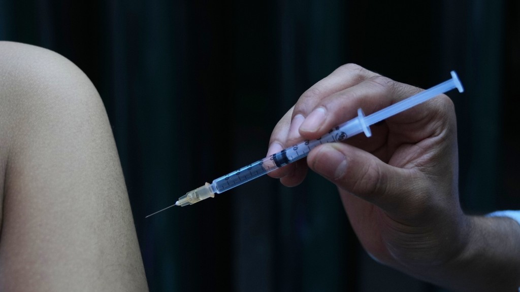 麻疹可靠接種MMRV疫苗預防，但群體接種率不足。 美聯社