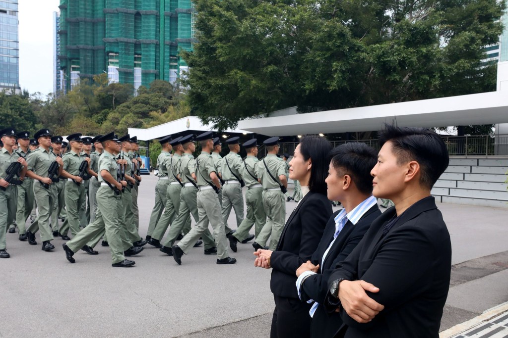 警隊裝備持續優化，充分照顧女性人員的需要。