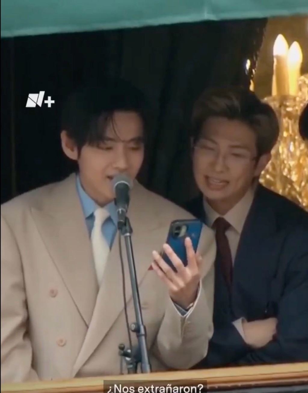 BTS現身國家宮，成員V以西班牙語發言。