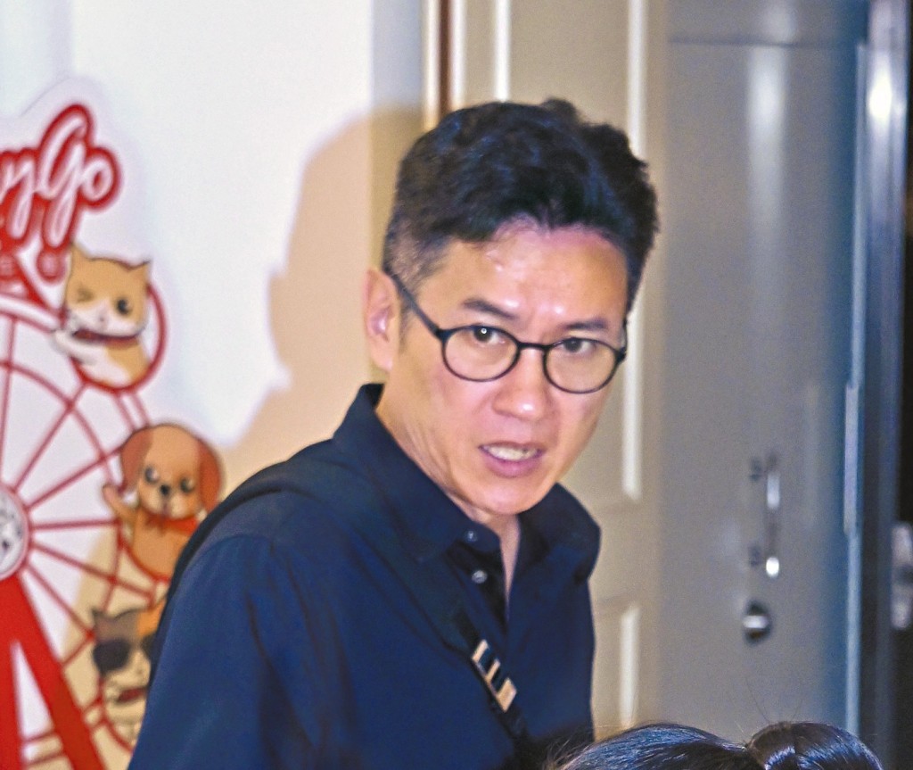吳文忻在自傳中透露,已決定與丈夫陳劍陵離婚。 吳文忻在自傳中透露,已決定與丈夫陳劍陵離婚。