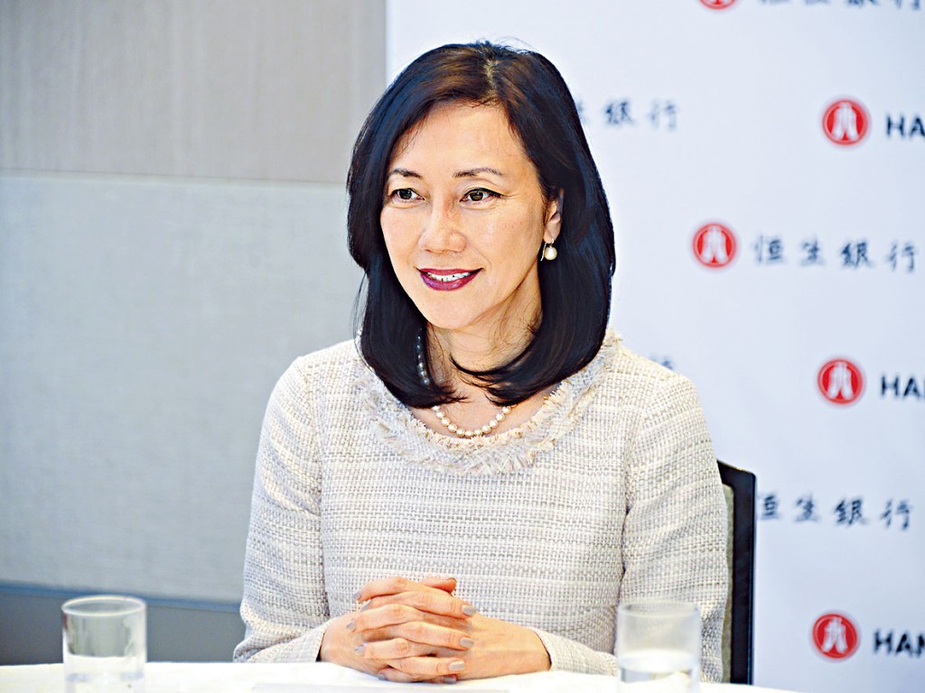 恒生银行署理行政总裁关颖娴表示，正密切留意息口走势。