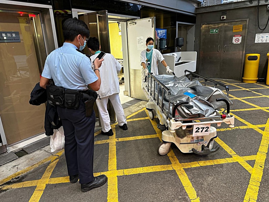 丈夫搶救後不治。