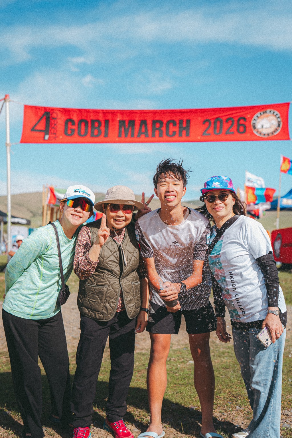 Cedric 得知有一封來自家人的信時，心想：慘了，又要哭了！