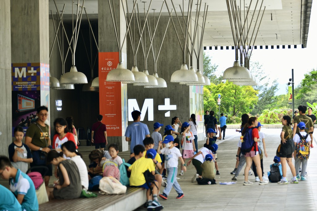 西九管理局呼籲有意在國慶黃金周期間參觀博物館的訪客提早購票。資料圖片