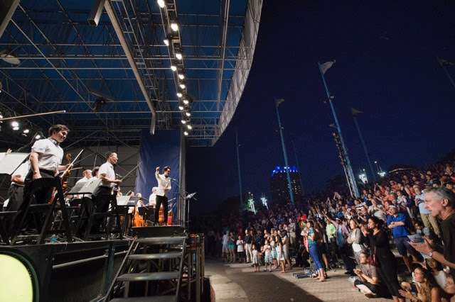 廖國敏曾為費城交響樂團助理指揮，圖為費城交響樂團夏日戶外音樂會。（ⓒPhiladelphia Orchestra）