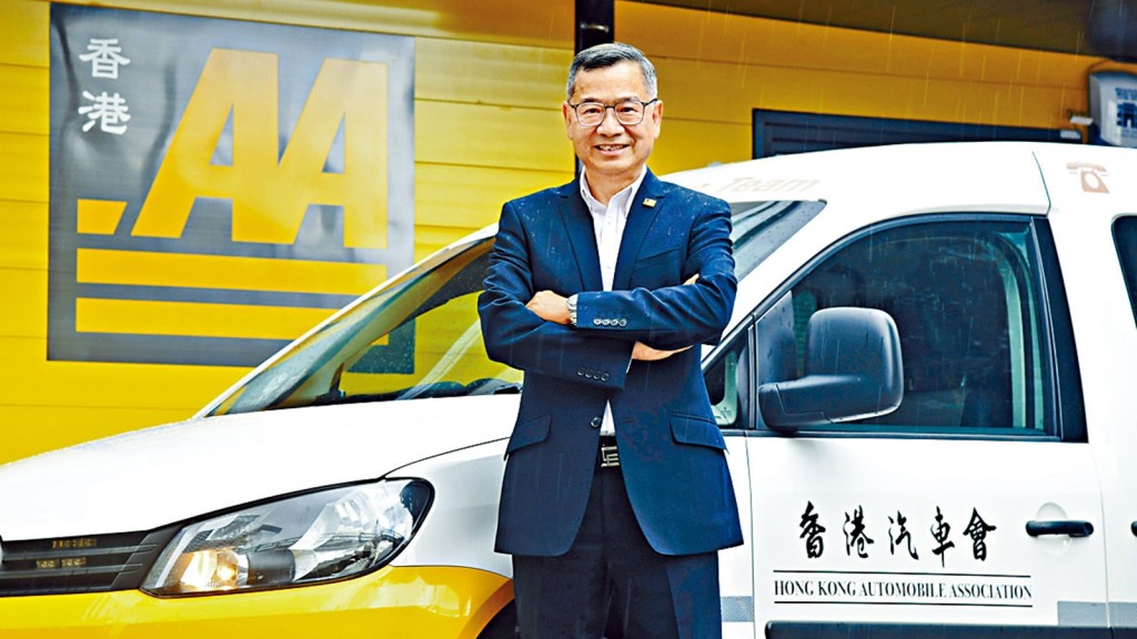 汽車會會長李耀培指，該會將辦2小時的課程，讓本港司機熟習內地情況。資料圖片