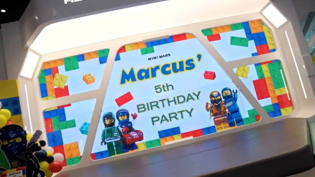 张栢芝昨日分享为Marcus庆祝五岁生日的影片。
