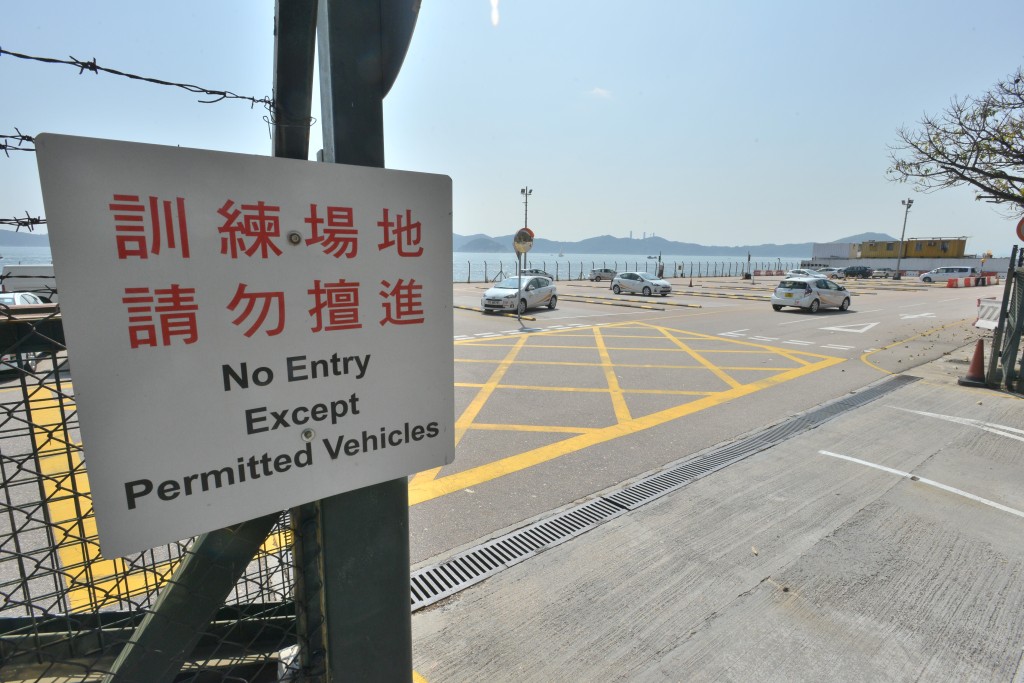 全港現有17個駕駛考試中心，當中5個設於指定駕駛學校內。資料圖片