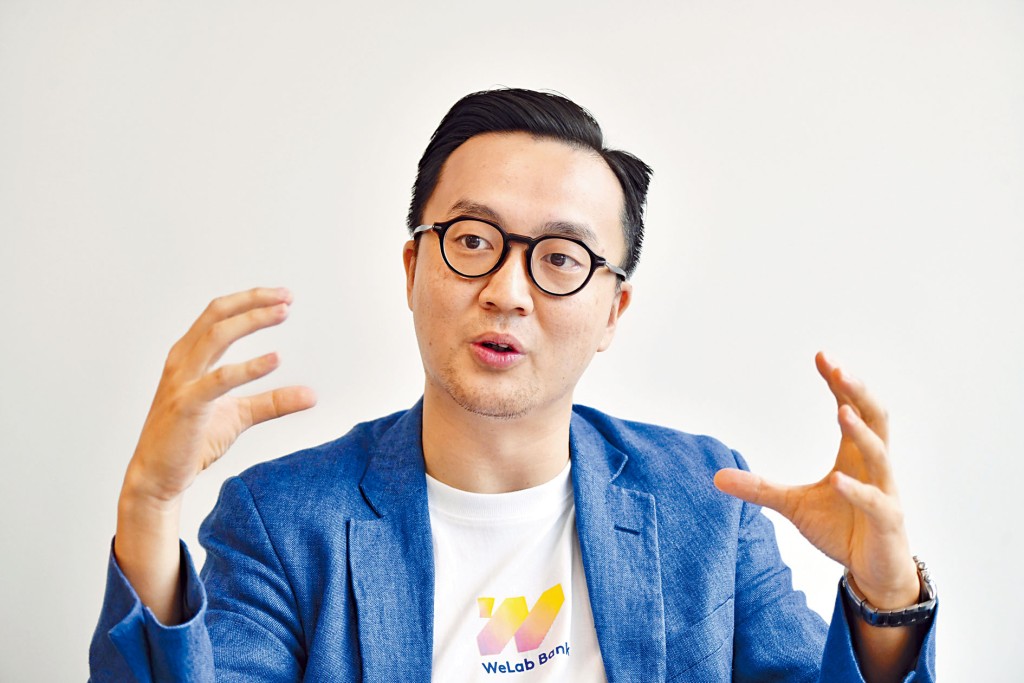 李家達表示，「責任愈大，能力也會愈大」；虛擬銀行的發展可令業界服務及產品有所提升。