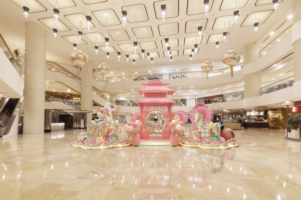 太古廣場+星街小區「駿馬星馳 錦簇而至」