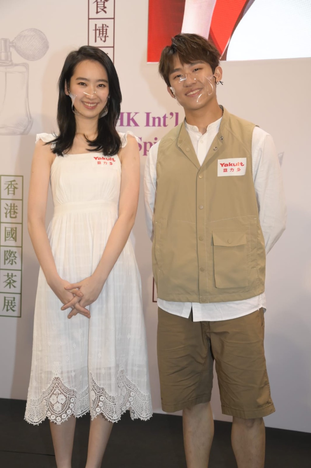 兩人戲言對方均是「大家嗰杯茶」！
