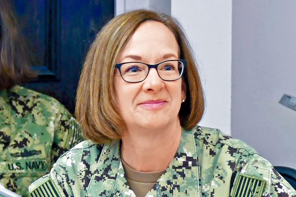 海军上将弗兰凯蒂（Lisa Franchetti）