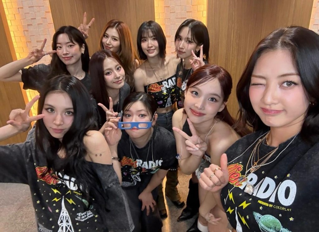 TWICE繼NCT DREAM、BLACKPINK後,第3隊在啟德主場館開騷的韓團。 TWICE繼NCT DREAM、BLACKPINK後,第3隊在啟德主場館開騷的韓團。