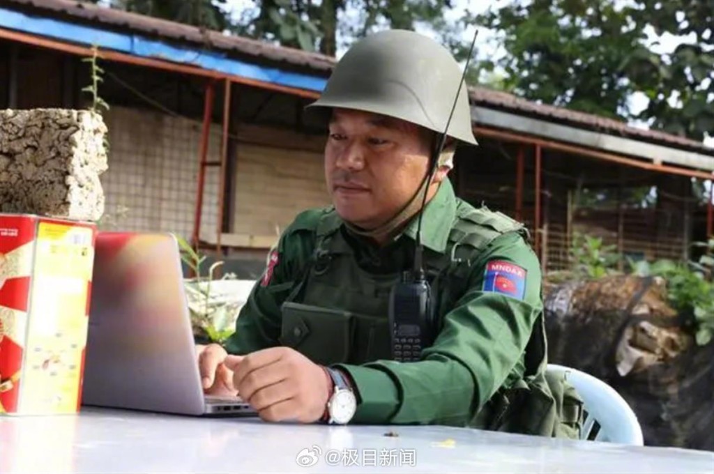 缅甸民族民主同盟军发言人李卡温。微博