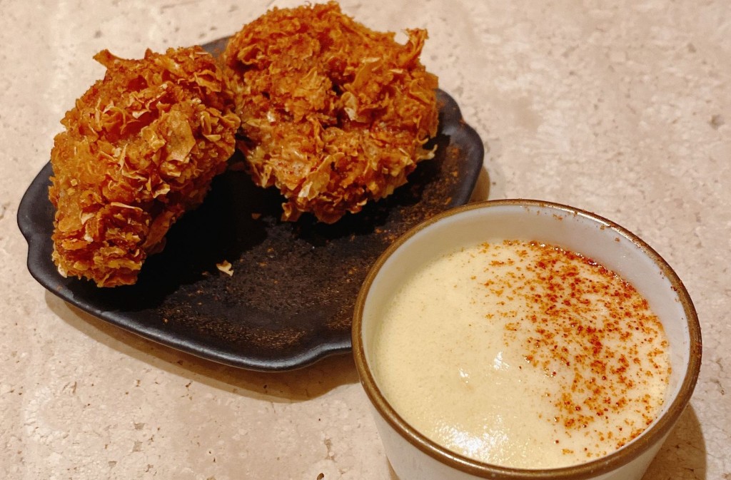 ■炸三黃雞脾球配味噌蛋黃醬