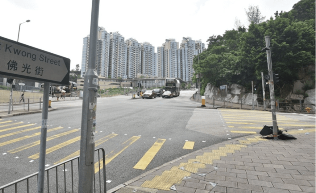 紅磡信用街及佛光街交界，一名私家車司機涉酒駕被捕。資料圖片