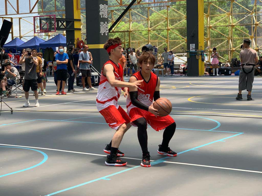 姜涛真正寓工作于娱乐。