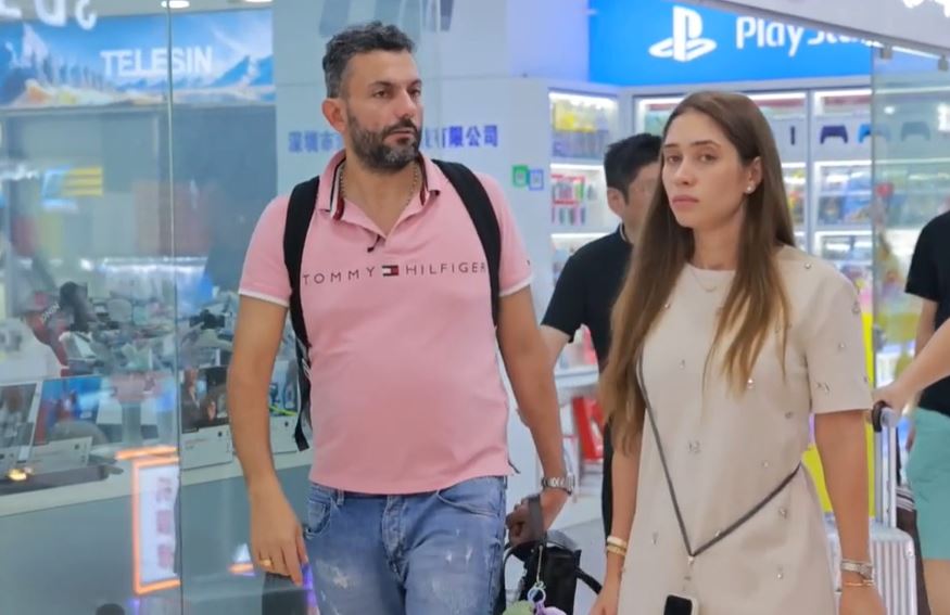 中国制的科技产品成为外国游客的消费重点。中新网