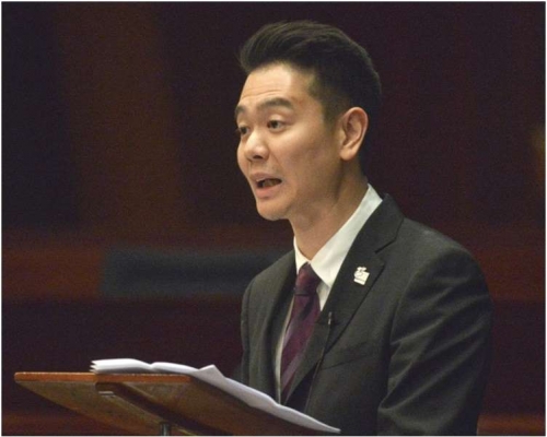 周浩鼎認為,張舉能是具聲譽的大法官。 資料圖片