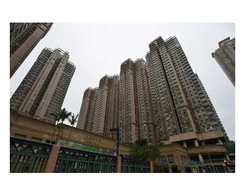 綠悠軒兩房585萬承接。