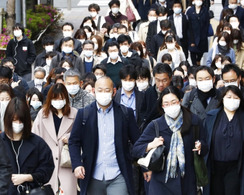 新冠肺炎疫情導致日本醫療系統崩潰。AP