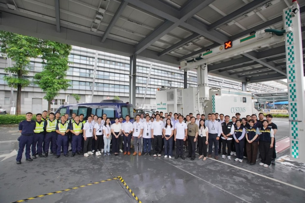 演習約70名海關及入境處人員參與。