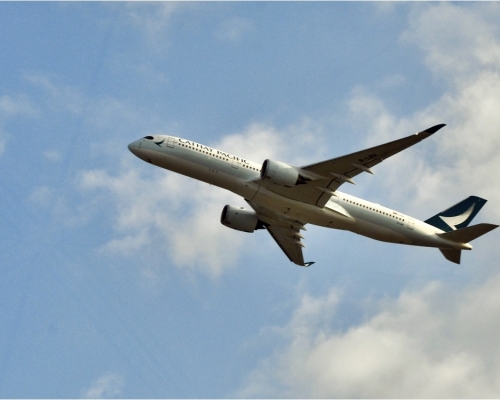 衛生署禁止國泰航空營運的客機從菲律賓馬尼拉着陸香港，直至3月28日。資料圖片