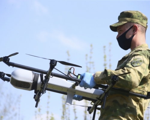 俄羅斯至少有1475現役軍人感染。AP圖