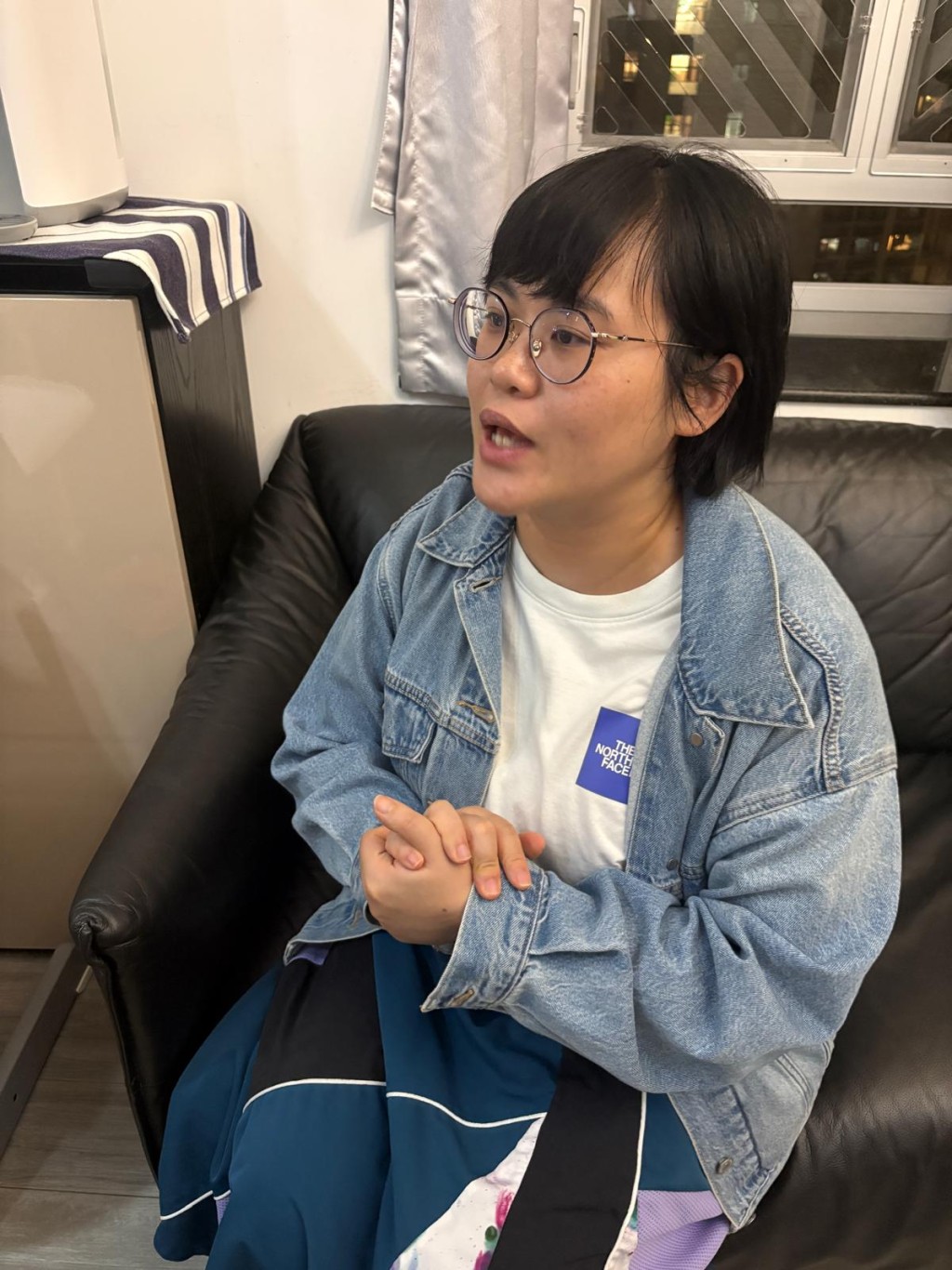 赵太提到，新生婴儿体弱多病，医疗支出不菲。