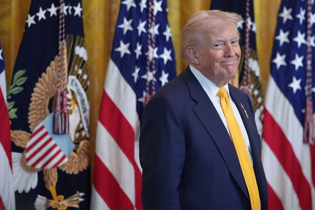 特朗普強調與習近平有「良好的通話」。美聯社