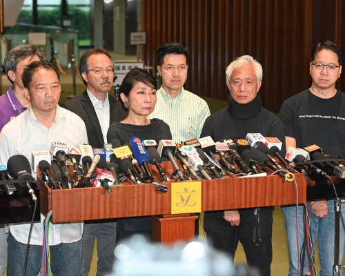民主派議員發聯合聲明反對將立法會選舉押後一年。資料圖片
