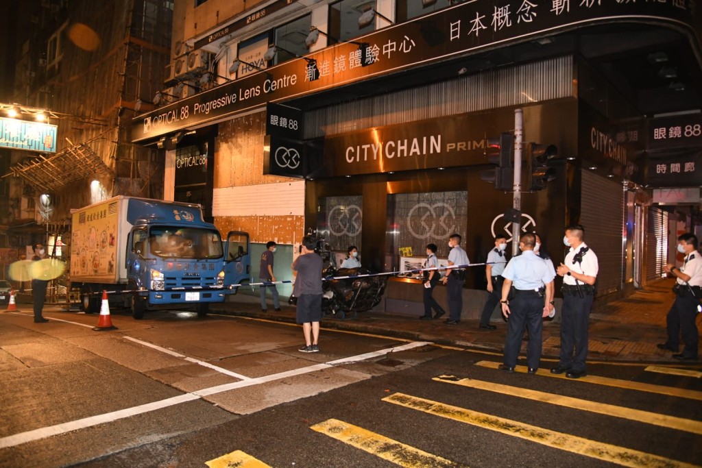 警員到場調查。