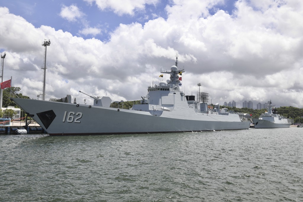 南寧艦,舷號162今日抵港,會開放予市民參觀。 南寧艦,舷號162今日抵港,會開放予市民參觀。