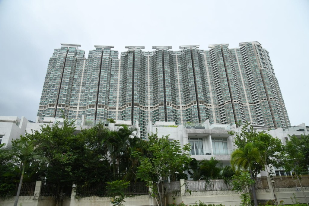 樂手報住藍天海岸1期2座。