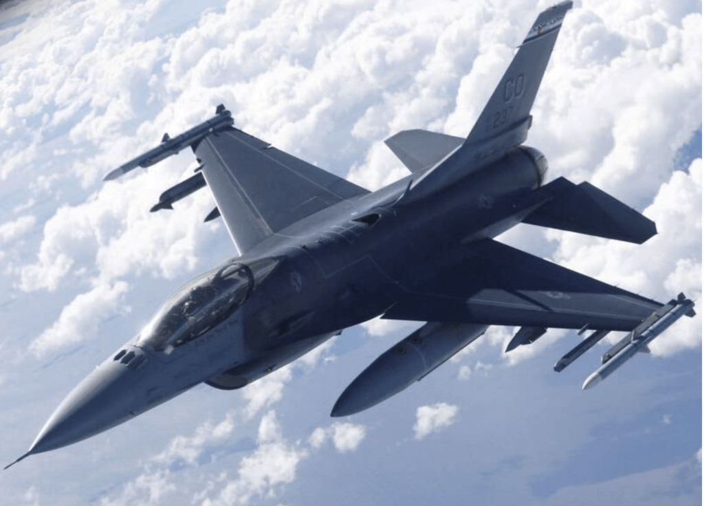 美國已表明不會向烏克蘭提供F-16戰機。（路透）