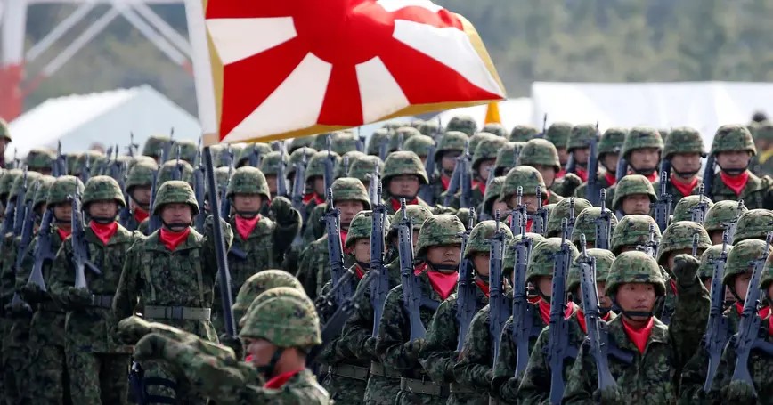 日本打算大幅增加防卫预算。路透社