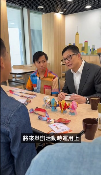 同學們分享在冬奧期間實習的點滴。鄧炳強fb
