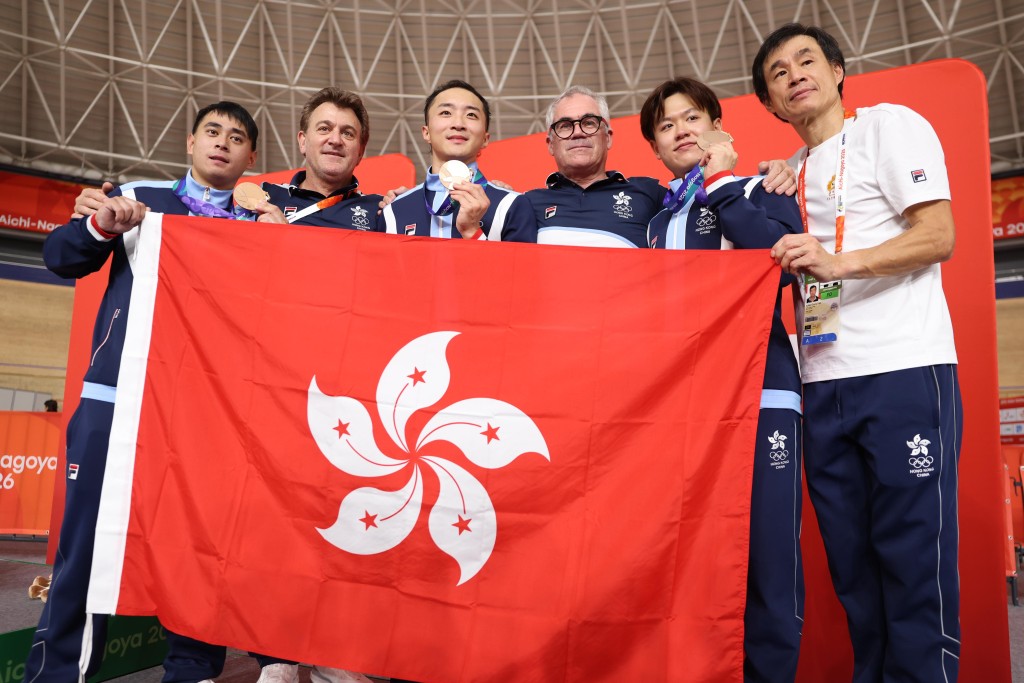 香港隊男子團體競速賽歷史性亞運銅牌。徐嘉華攝 香港隊男子團體競速賽歷史性亞運銅牌。徐嘉華攝