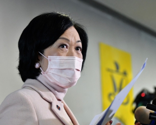 葉劉淑儀認為中央不承認BNO會打擊其認受性，對港人沒實際影響。資料圖片