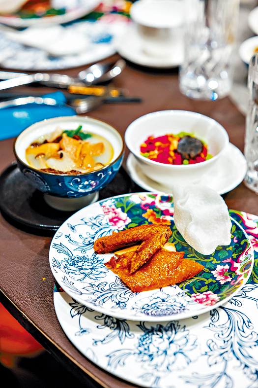 「唐述」為首間獲清真認證嘅高級中菜食府。