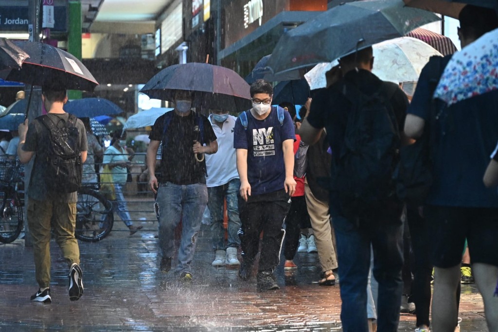 天文台取消黃色暴雨警告信號。