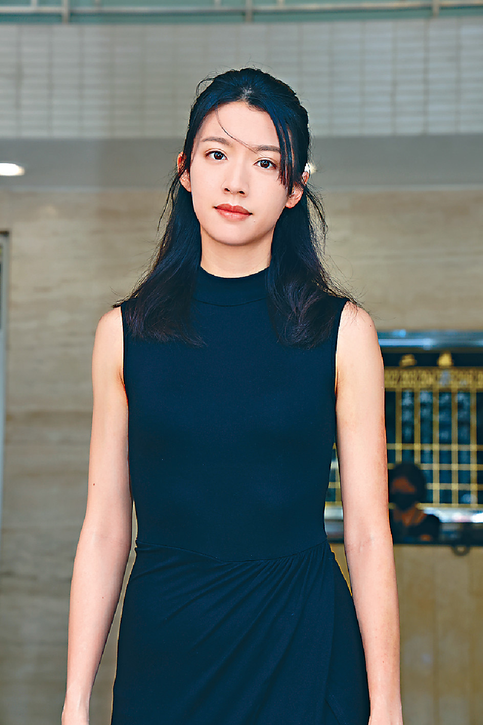 ■蔡思貝專程來出席陳君毅喪禮。 ■蔡思貝專程來出席陳君毅喪禮。