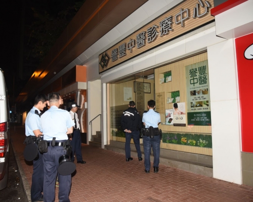 警員調查後,發現中心沒有任何搜掠痕迹。丁志雄攝