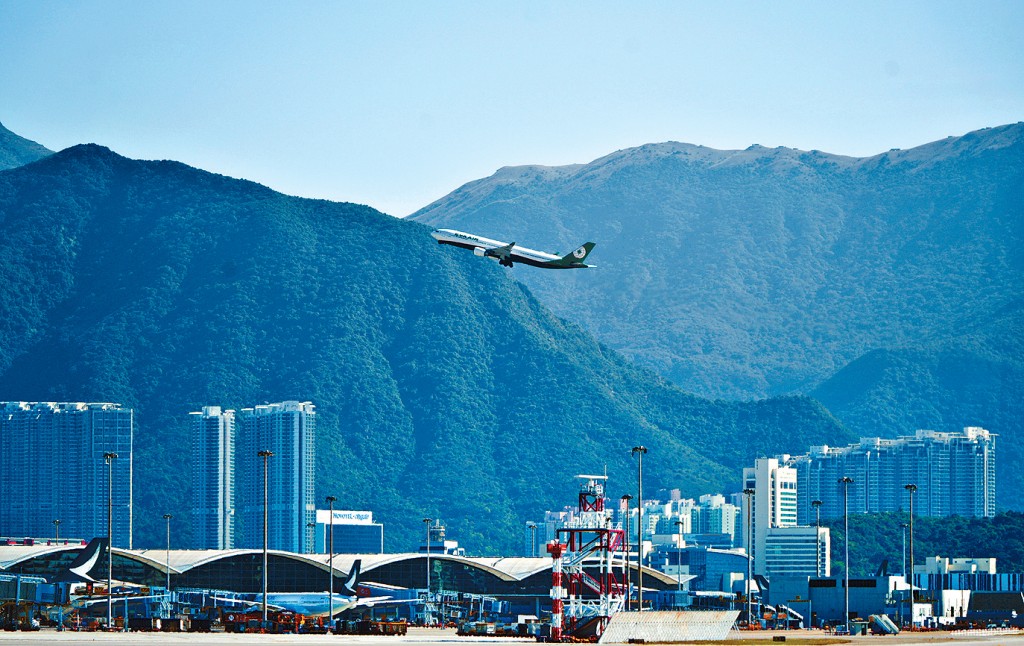 被告李永輝在案發時負責管理「三跑」多個工程合約。