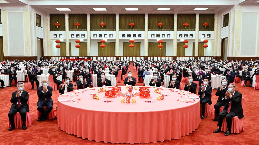 圖為中共中央、國務院在北京人民大會堂舉行2023年春節團拜會。新華社