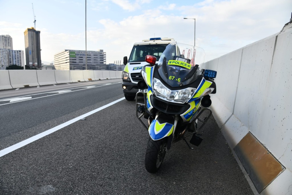 涉事警電單車。